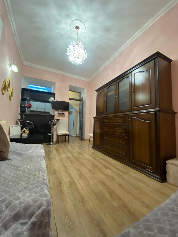 Honey Apartment Tbilisi Eksteriør bilde
