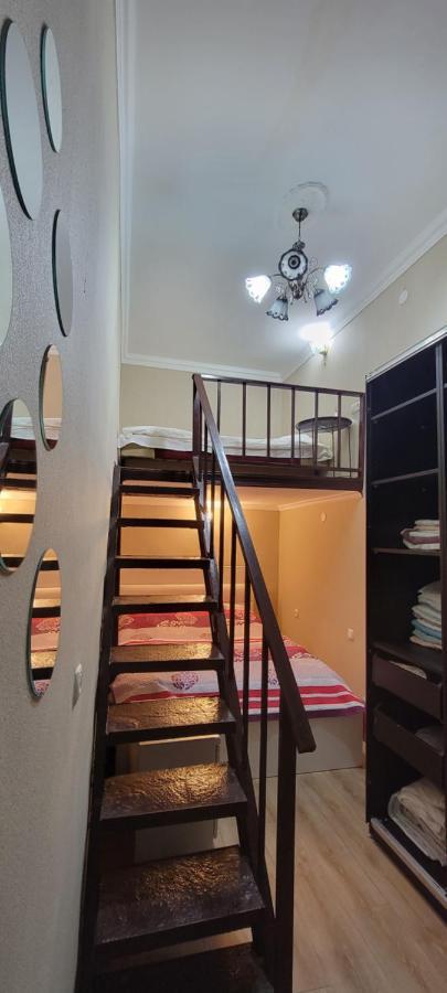 Honey Apartment Tbilisi Eksteriør bilde